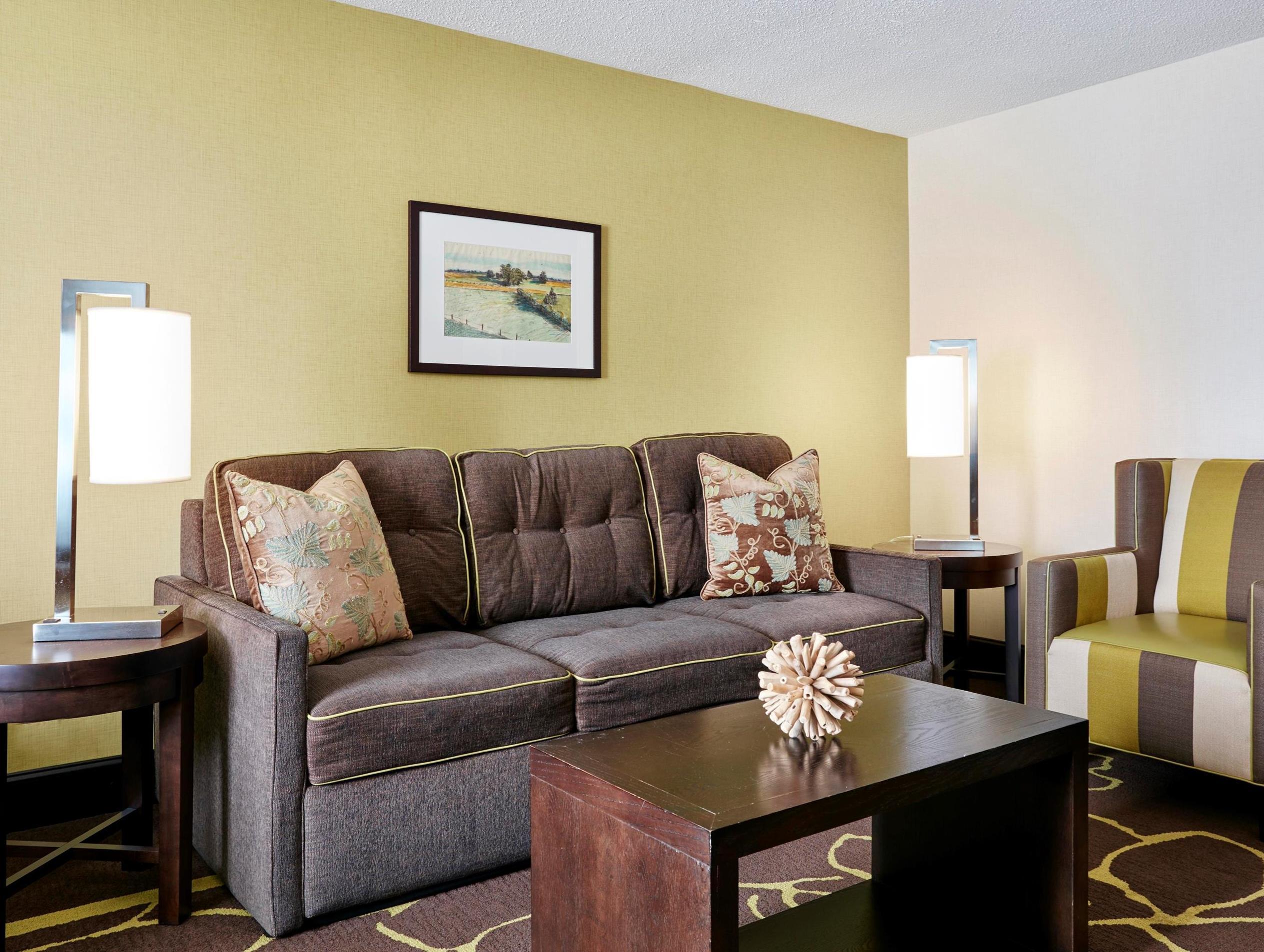 Готель Doubletree By Hilton Charlotte Uptown Екстер'єр фото