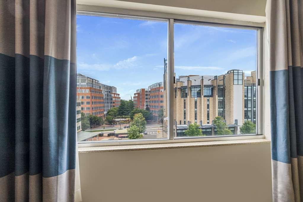 Готель Doubletree By Hilton Charlotte Uptown Номер фото